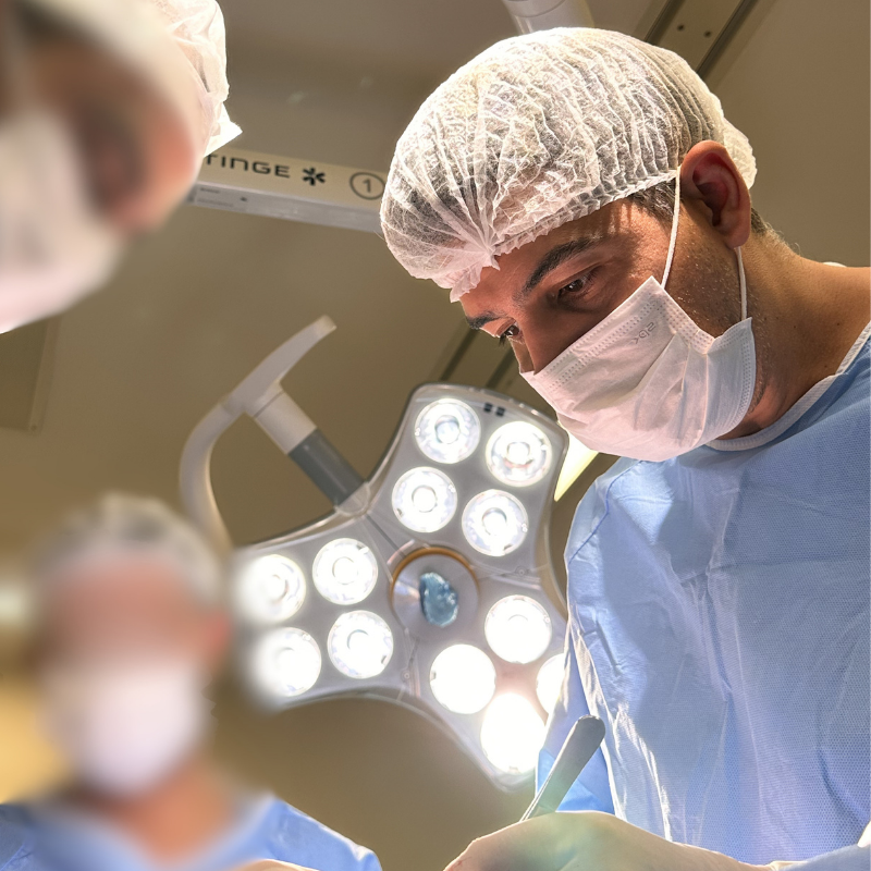 Dr. Mauricio Lacerda 17